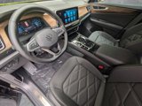 New 2025 Volkswagen Atlas SE image 3