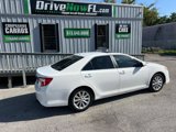 Used 2012 Toyota Camry XLE w/ Convenience Pkg image 3