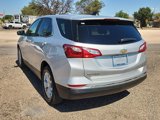 Used 2021 Chevrolet Equinox LT image 2