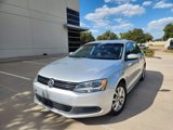 Used 2014 Volkswagen Jetta SE image 2