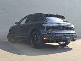 New 2025 Porsche Macan GTS image 3