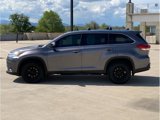 Used 2019 Toyota Highlander XLE image 4
