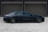 Used 2022 Mercedes-Benz S 500 4MATIC w/ AMG Line Package image 3
