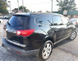 Used 2011 Chevrolet Traverse LT image 5