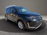 Used 2023 Kia Soul LX w/ LX Technology Package image 3