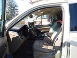 Used 2016 Chevrolet Suburban LT image 5
