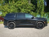 Used 2025 Chevrolet Traverse LT w/ Midnight/Sport Edition image 3
