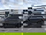 New 2025 Lincoln Navigator L Reserve image 3