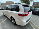 Used 2016 Toyota Sienna XLE image 6