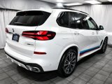 Used 2025 BMW X5 xDrive40i w/ M Sport Package image 6
