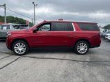 Used 2023 Chevrolet Suburban High Country image 2