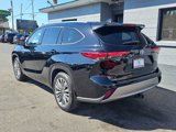 Used 2021 Toyota Highlander Platinum image 4