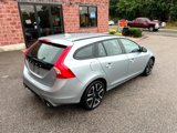 Used 2018 Volvo V60 T5 Dynamic w/ Vision Package image 5