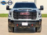 Used 2024 GMC Sierra 2500 AT4X image 2