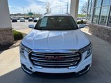 Used 2023 GMC Terrain SLT image 3