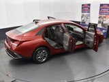 Used 2024 Hyundai Elantra SEL image 6