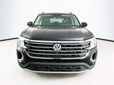 Used 2024 Volkswagen Atlas SE image 2