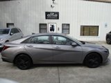 Used 2022 Hyundai Elantra SEL w/ Convenience Package image 6