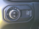 Used 2023 Jeep Gladiator Sport image 6