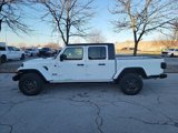 New 2025 Jeep Gladiator Sport image 4