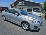 Used 2019 Ford Fusion SE image 3