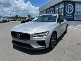Used 2023 Volvo S60 T8 Plus image 4