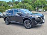 Used 2023 Nissan Rogue S image 2