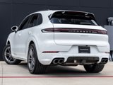 Certified 2025 Porsche Cayenne image 3