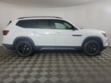 New 2025 Volkswagen Atlas Peak Edition SE image 2