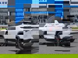 New 2026 Chevrolet Equinox LT w/ Convenience Package II image 3