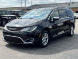 Used 2020 Chrysler Pacifica Limited image 3