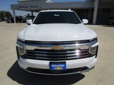 New 2025 Chevrolet Suburban LT w/ Comfort Package image 2
