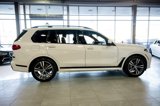 Used 2022 BMW X7 xDrive40i w/ M Sport Package image 4