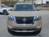 New 2025 Nissan Pathfinder Platinum image 3