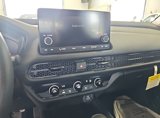 Used 2025 Honda HR-V LX image 3