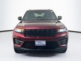 Used 2025 Jeep Grand Cherokee Altitude image 2