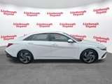 Used 2025 Hyundai Elantra SEL image 2