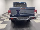 New 2025 Jeep Gladiator Sport image 3
