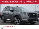 New 2025 Nissan Pathfinder Platinum image 1