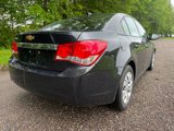 Used 2013 Chevrolet Cruze LS image 4