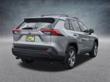 Used 2021 Toyota RAV4 XLE Premium image 3