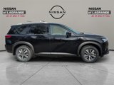 New 2025 Nissan Pathfinder SL image 5