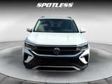 Used 2022 Volkswagen Taos SE image 5