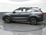 Used 2022 Kia Sorento SX Prestige image 3