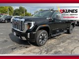 New 2026 GMC Sierra 3500 Denali w/ Denali Reserve Package image 6