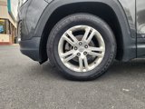 Used 2018 GMC Terrain SLE w/ Driver Convenience Package image 6