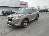 New 2025 Nissan Pathfinder Platinum w/ Cargo Package image 3