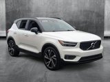 Used 2022 Volvo XC40 T5 R-Design w/ Advanced Package image 3