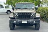 New 2025 Jeep Gladiator Willys image 6