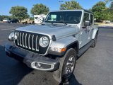 Used 2022 Jeep Gladiator Overland w/ Popular Equipment Package image 3